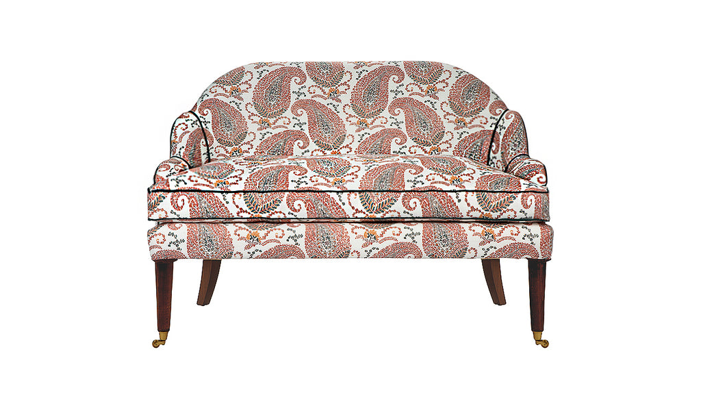 David Seyfried Editor's Grand sofa scallop in paisley fabric